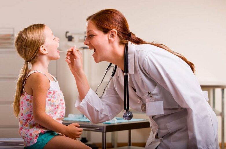 examination of children with papilloma in the mouth